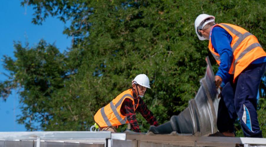 Professional Flat Roofing Installation in Francesville, IN